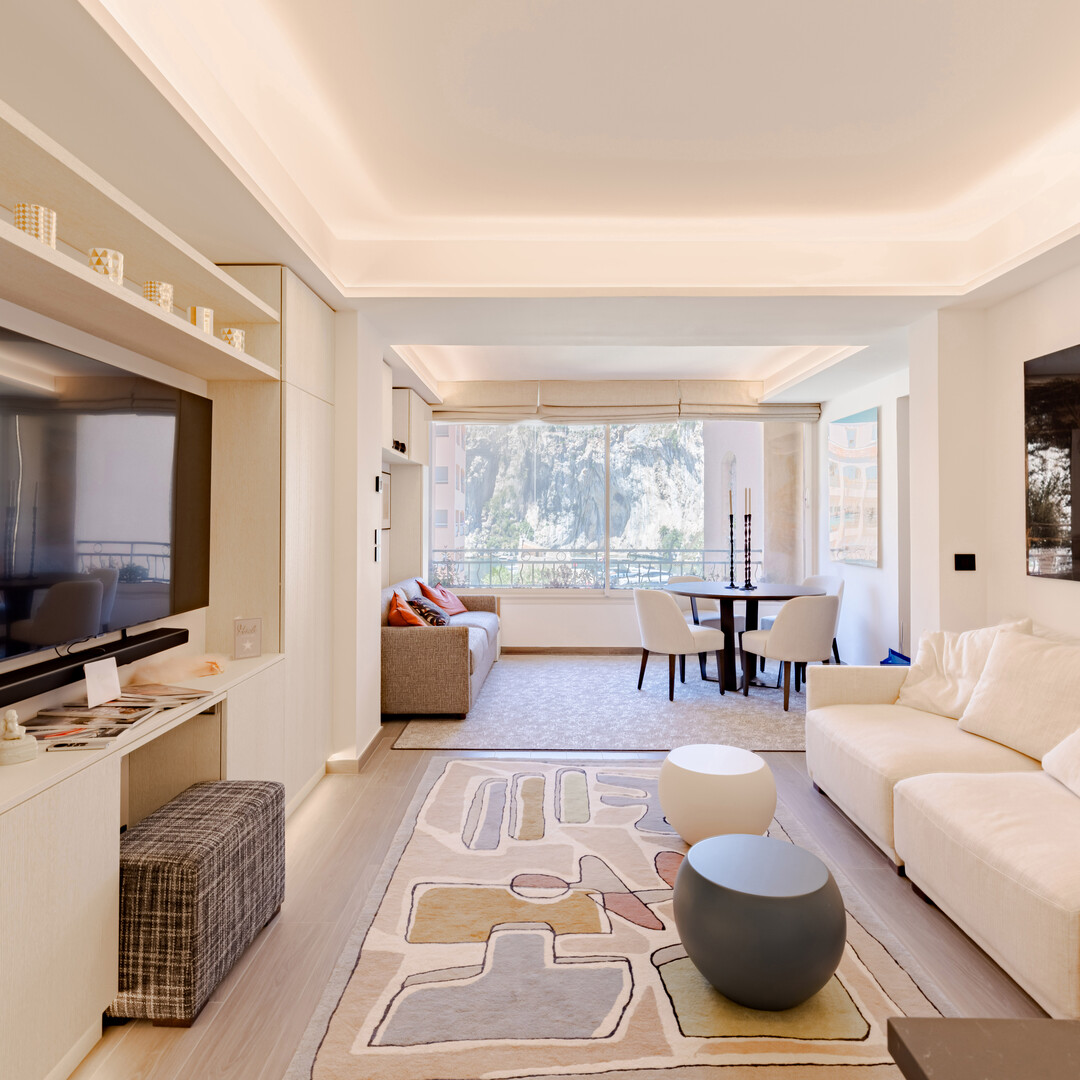SOMPTUEUX 2 PIÈCES DÉCORÉ AVEC ÉLÉGANCE