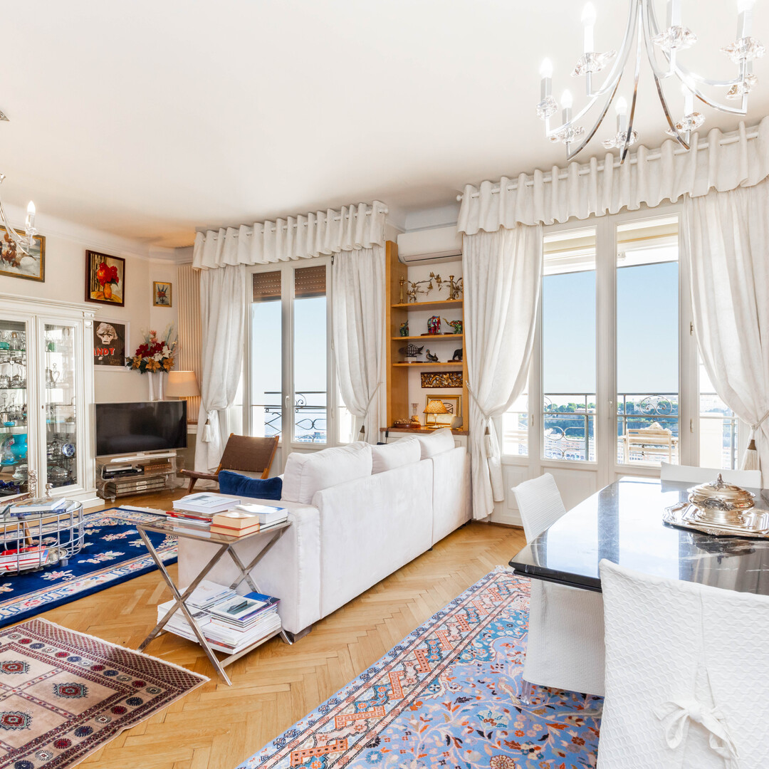 MAGNIFIQUE DUPLEX PENTHOUSE AVEC VUE MER