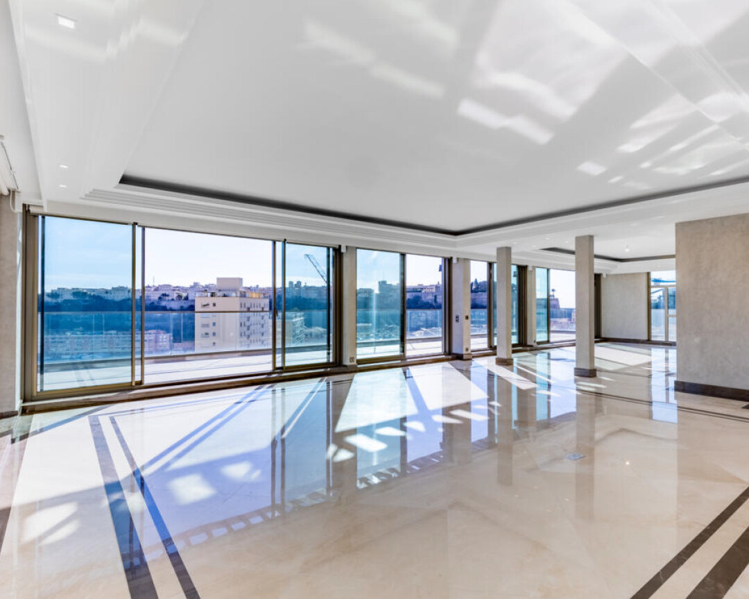 LE 45G - LUXUEUX PENTHOUSE AVEC PISCINE PRIVÉE