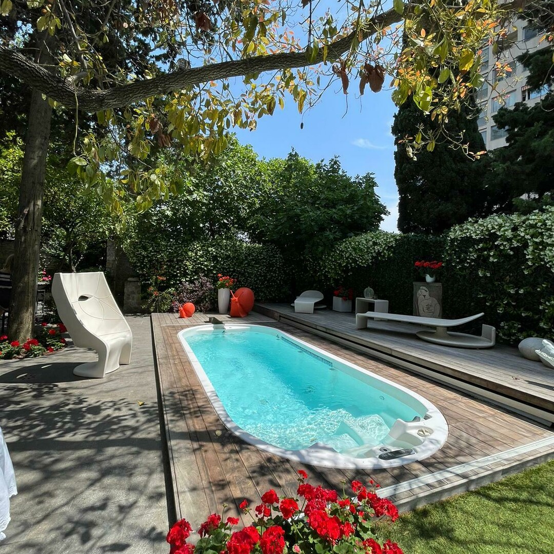 VILLA D'EXCEPTION À MONACO – RARE OPPORTUNITÉ AVEC JARDIN ET PISCINE