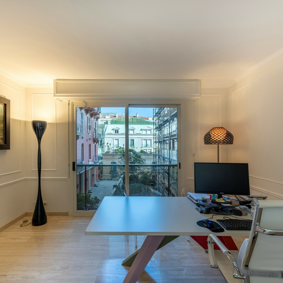 IMMEUBLE LE MONTAIGNE
