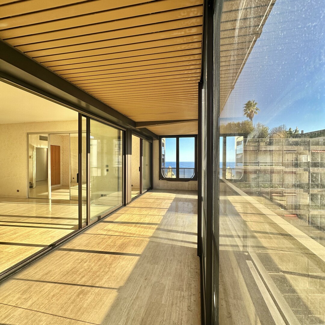 Charmant 2 pièces à rénover avec loggia et parking - Appartements à vendre à Monaco