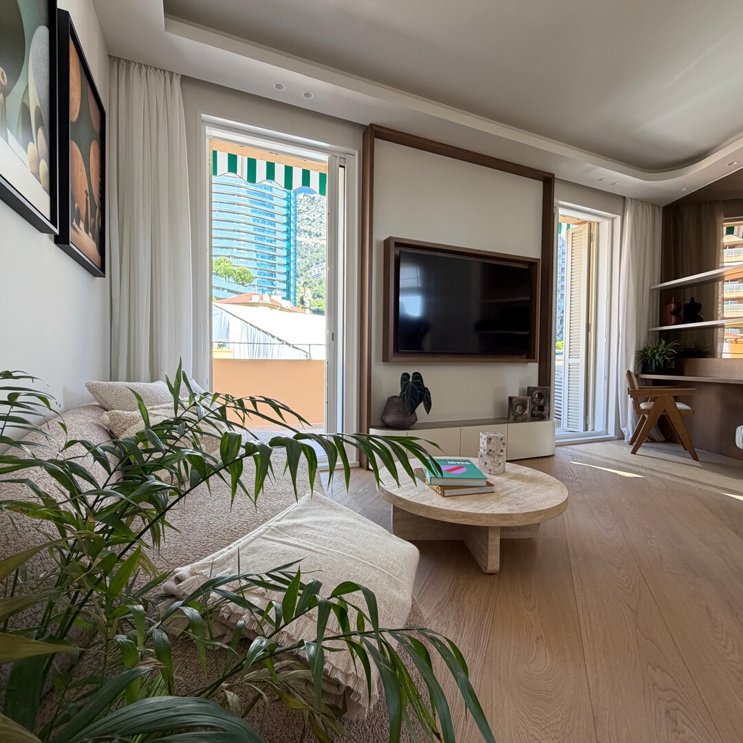 2 pièces rénové avec Terrasse - La Radieuse