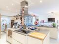 Rare - Opportunité unique de créer un grand appartement de 677m2 - Appartements à vendre à Monaco
