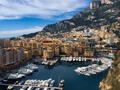 GRAND BOX DANS UN IMMEUBLE DE STANDING - Appartements à vendre à Monaco