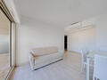 LUMINEUX DEUX PIÈCES EN ANGLE - Appartements à vendre à Monaco