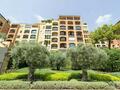Bureaux lumineux avec double accès & vitrine - Appartements à vendre à Monaco