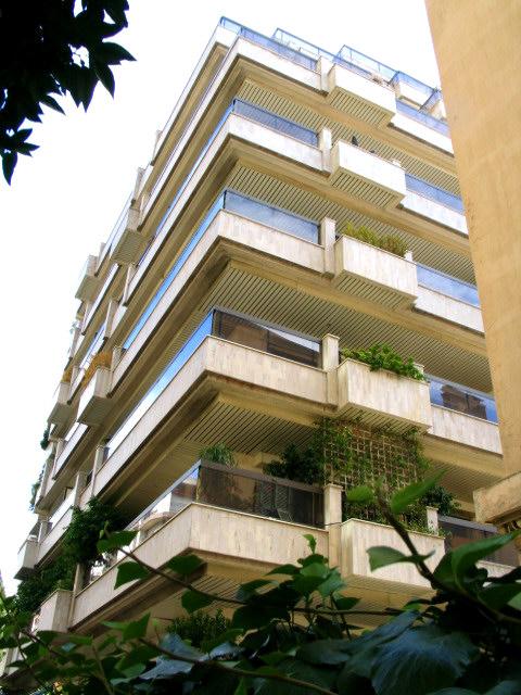 Sole Agent – High-end renovated luxury apartment with sea view